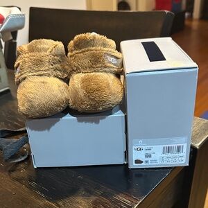 UGG Brown Kids Slippers